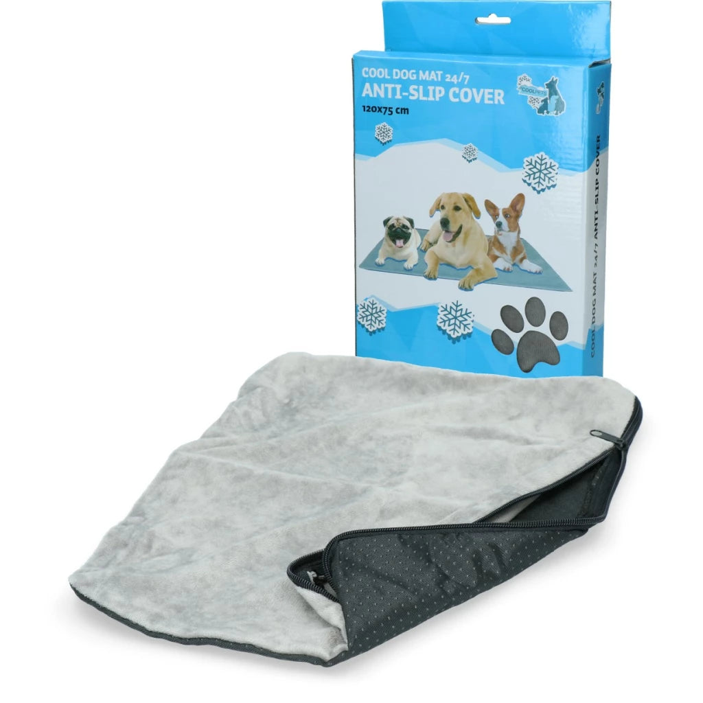 housse-tapis-chien-coolpets-cool